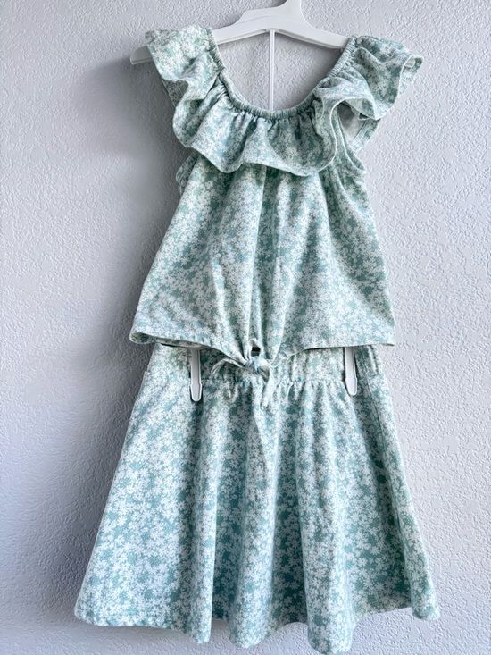 btween Other - btween Mint Floral Ruffle Top & Skort Set. Size 5.